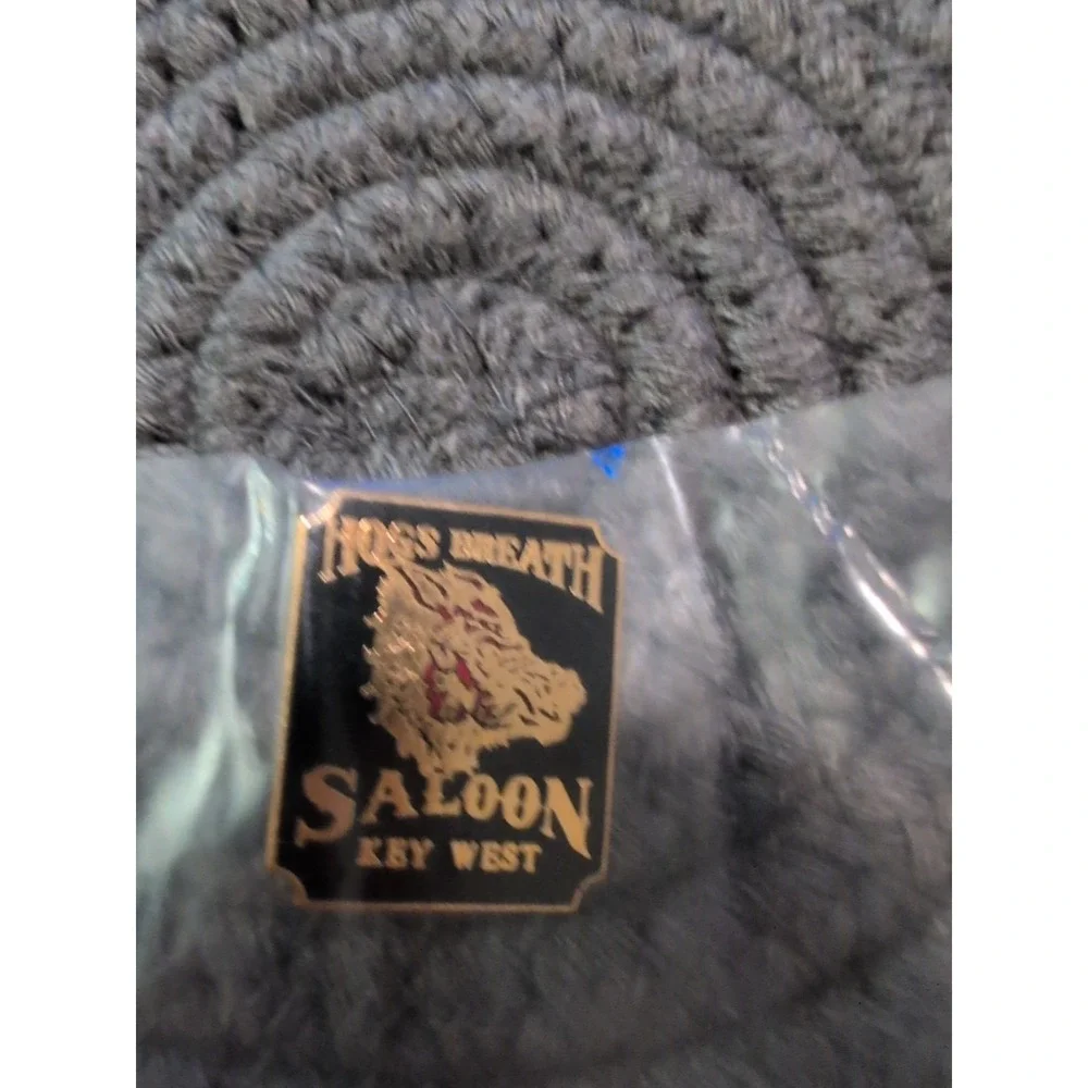 Hogs Breath Saloon Key West Bar Mascot Travel Souvenir‎ Lapel PIN 7/8